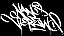 Laden Sie das Bild in den Galerie-Viewer, Nano #1